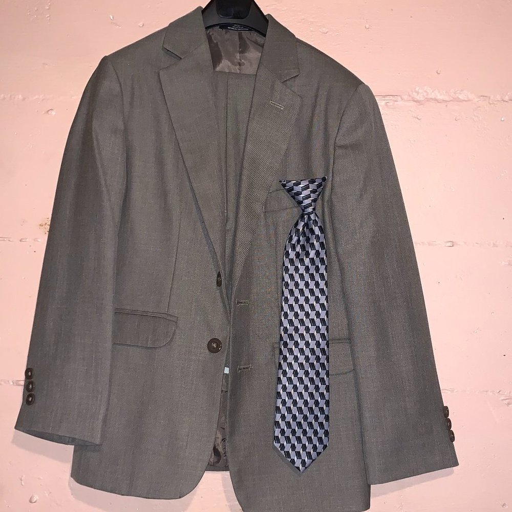 Boys Van Heusen Dress Jacket and Pants with Dockers Clip-on Tie